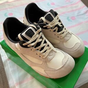 Bottega Veneta Orbit Flash Sea Salt/Black Sneakers